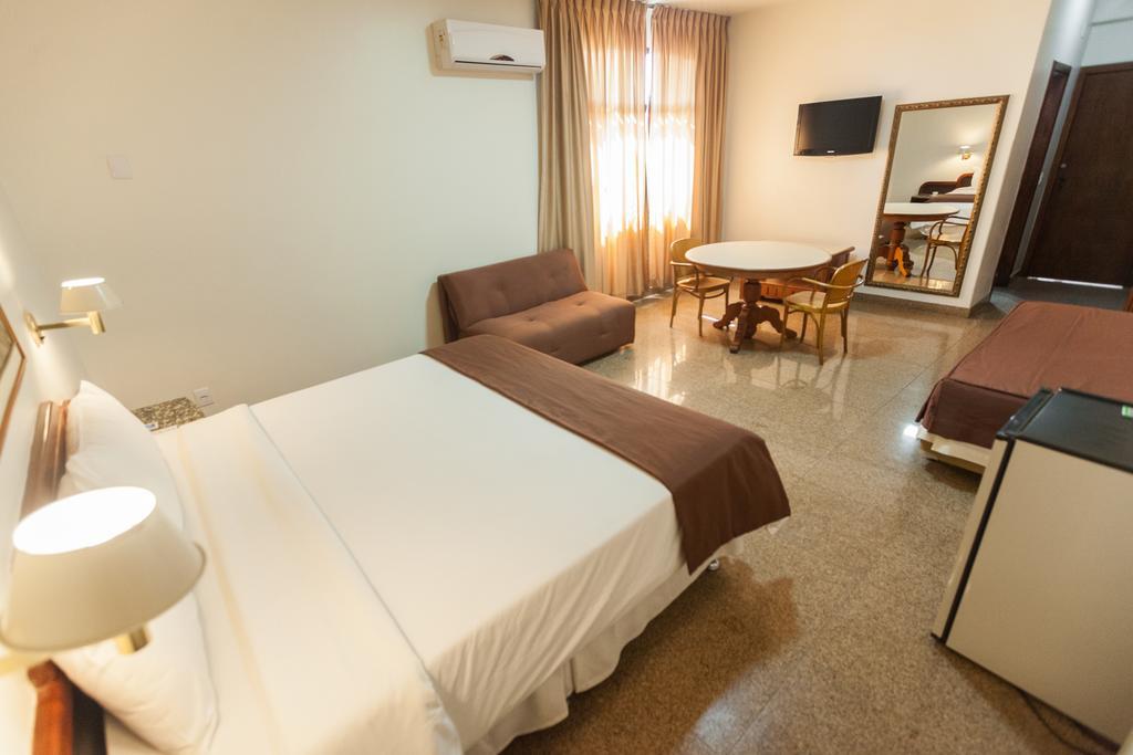 Dimas Lessa Hotel 몬치스 클라루스 외부 사진