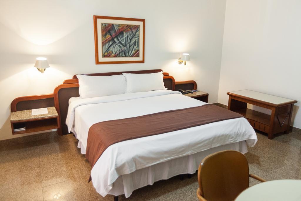 Dimas Lessa Hotel 몬치스 클라루스 외부 사진