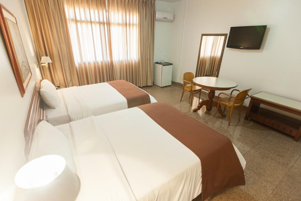 Dimas Lessa Hotel 몬치스 클라루스 외부 사진