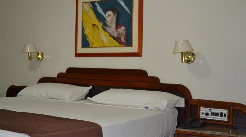 Dimas Lessa Hotel 몬치스 클라루스 외부 사진
